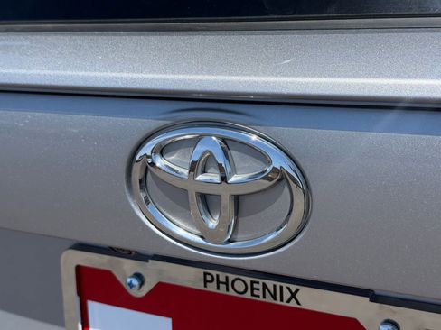 Used 2025 Toyota RAV4 XLE AWD/4WD image 7