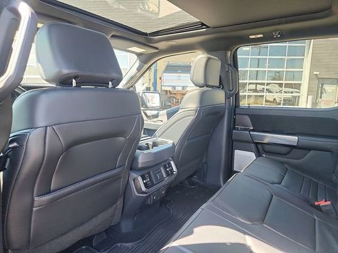 Certified 2025 Ford F150 Platinum w/ Equipment Group 702A High AWD/4WD image 24