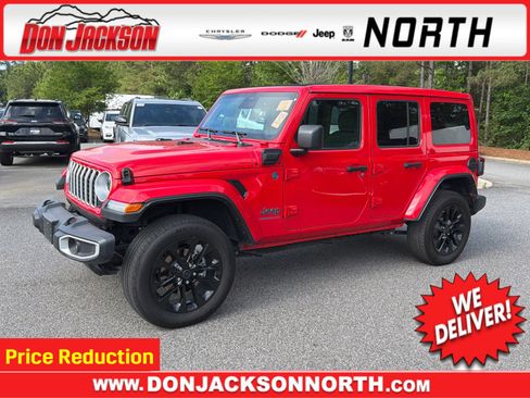 Used 2025 Jeep Wrangler Unlimited Sahara w/ Safety Group AWD/4WD image 1