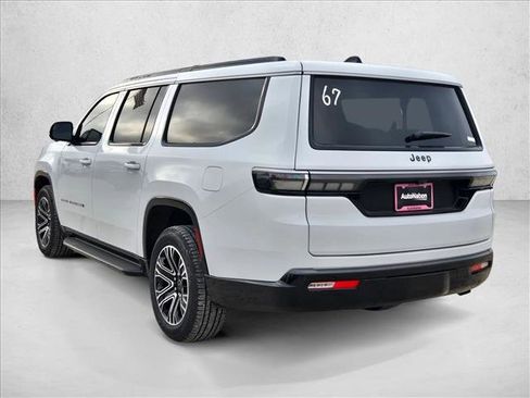 New 2026 Jeep Grand Wagoneer L 2WD image 9