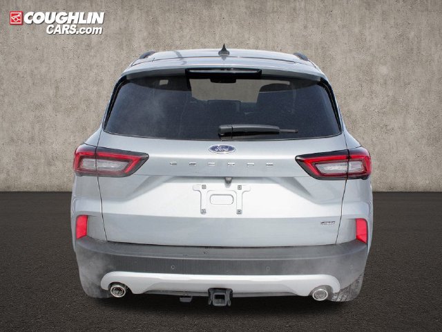 New 2024 Ford Escape SE w/ PHEV Premium Package FWD image 8