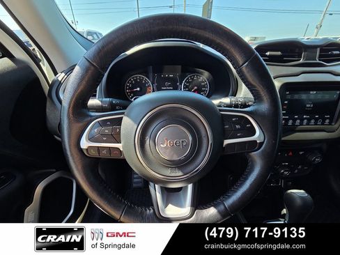 Used 2020 Jeep Renegade Latitude w/ Cold Weather Group AWD/4WD image 14