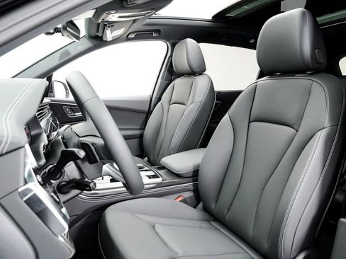 New 2026 Audi Q7 3.0T Premium Plus AWD/4WD image 5