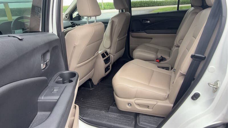 Used 2020 Honda Pilot Elite image 18