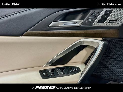 Used 2023 BMW X1 xDrive28i w/ Premium Package AWD/4WD image 3