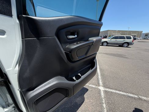 Certified 2024 Nissan Titan PRO-4X w/ Off Road Protection Package AWD/4WD image 16