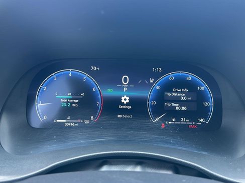 Used 2024 Toyota Highlander Limited image 35