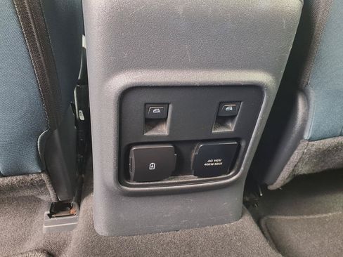 Used 2022 Ford Bronco Outer Banks AWD/4WD image 18
