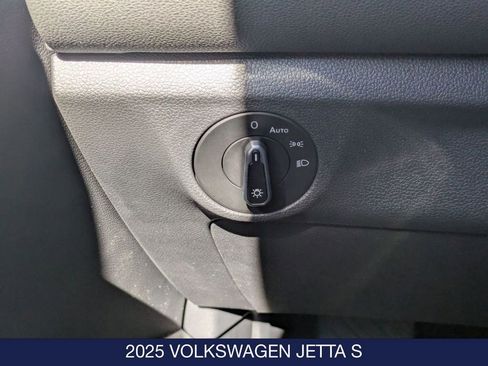 New 2025 Volkswagen Jetta S image 14
