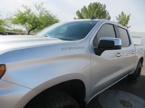 Used 2019 Chevrolet Silverado 1500 LT w/ All-Star Edition AWD/4WD image 8