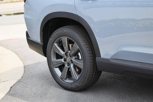 New 2026 Honda Pilot Sport image 17