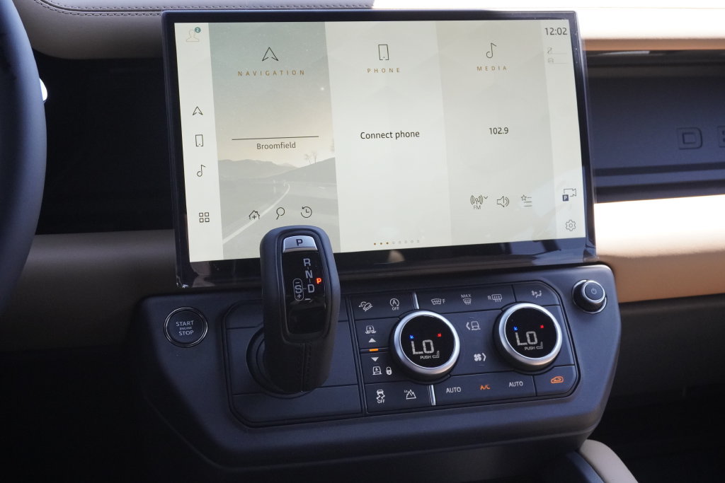 New 2026 Land Rover Defender 110 S AWD/4WD image 15