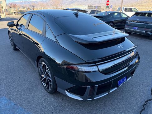 Used 2023 Hyundai Ioniq 6 SEL image 5