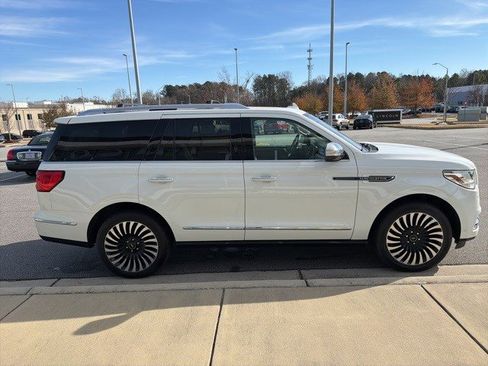 Used 2020 Lincoln Navigator Black Label image 16
