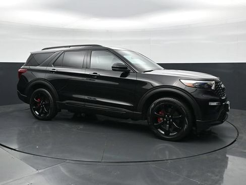 Used 2023 Ford Explorer ST w/ Equipment Group 401A AWD/4WD image 3