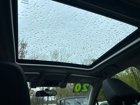 Used 2020 Subaru Forester Premium AWD/4WD image 29