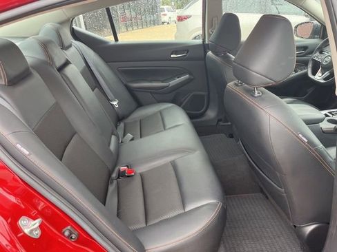 Used 2022 Nissan Altima 2.5 SR image 32