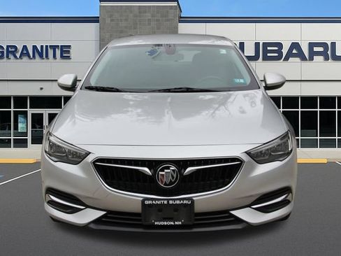 Used 2018 Buick Regal Preferred FWD image 4