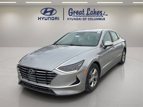 Certified 2023 Hyundai Sonata SE image 1