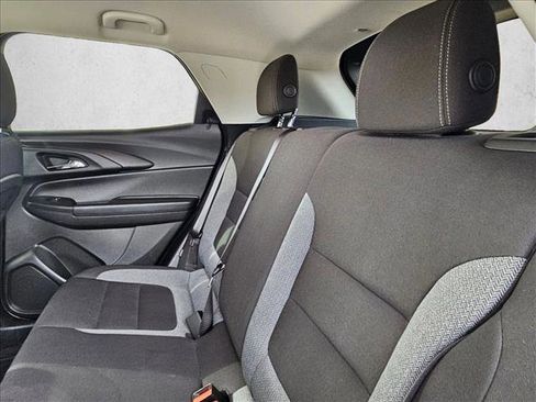 Used 2025 Chevrolet TrailBlazer LT image 22