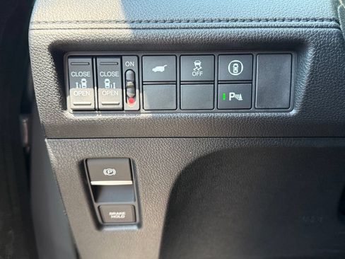 Used 2024 Honda Odyssey Elite image 26