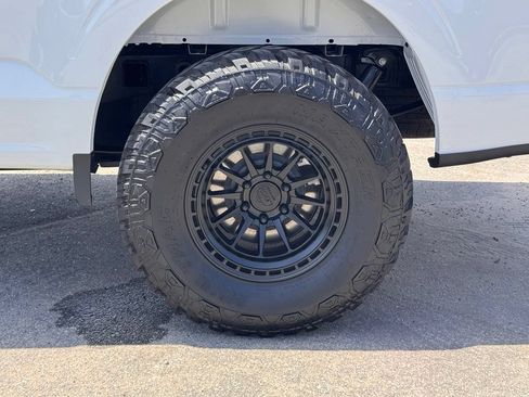 Used 2024 Ford F150 XL RWD image 14