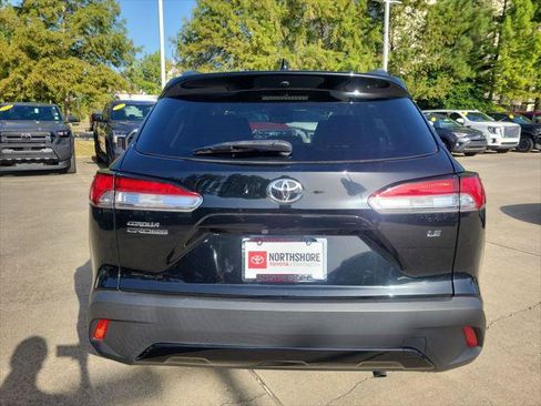 Certified 2023 Toyota Corolla Cross LE FWD image 5