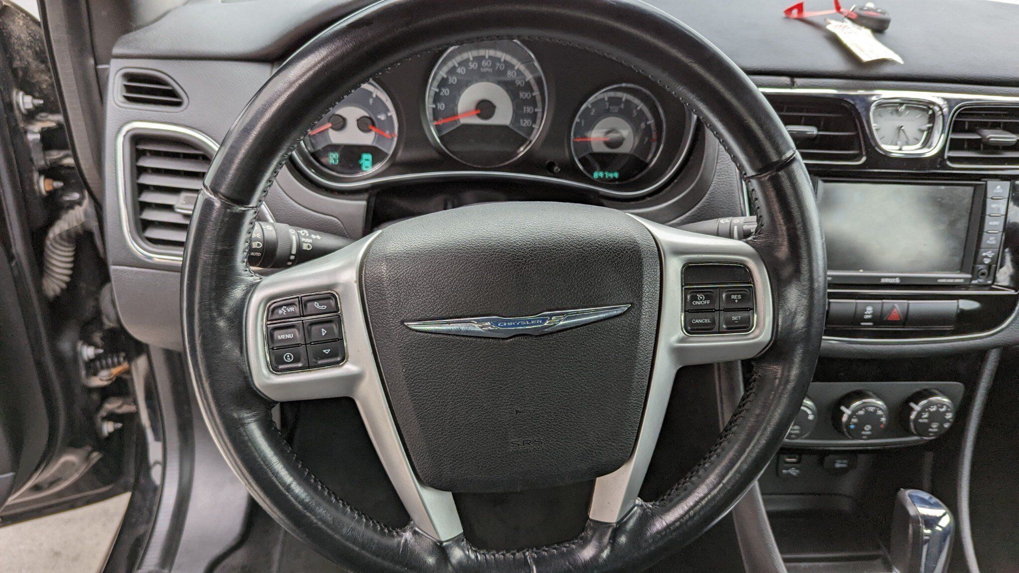 Used 2012 Chrysler 200 Touring FWD image 5