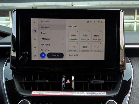 Used 2025 Toyota Corolla LE image 25