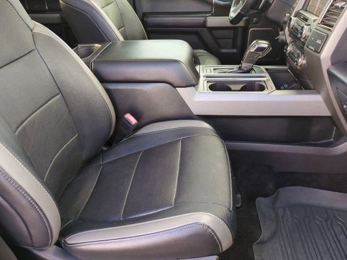 Used 2018 Ford F150 Raptor w/ Equipment Group 802A Luxury image 24