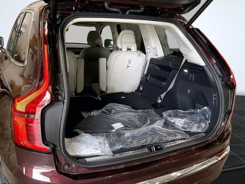 New 2026 Volvo XC90 T8 Ultra w/ Lounge Package AWD/4WD image 7