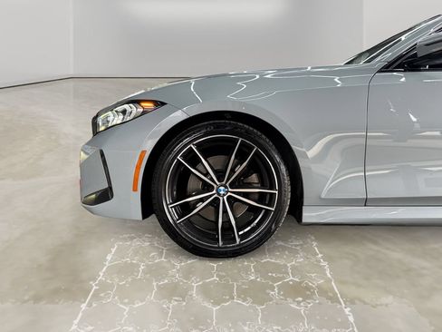 Used 2023 BMW 330i Sedan w/ M Sport Package RWD image 14