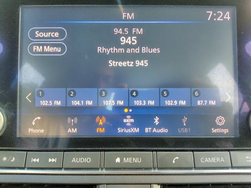 Used 2021 Nissan Altima 2.5 SV FWD image 25