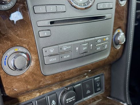 Used 2016 INFINITI QX80 2WD image 16