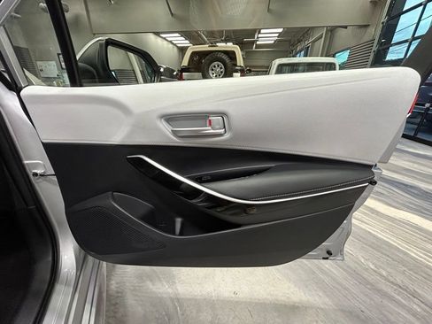 Used 2024 Toyota Corolla XSE FWD image 37