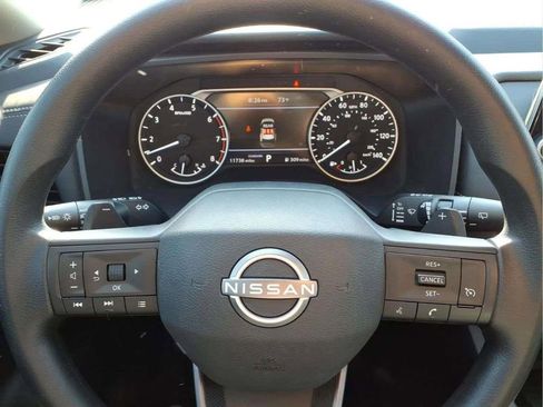 Certified 2025 Nissan Rogue S image 15