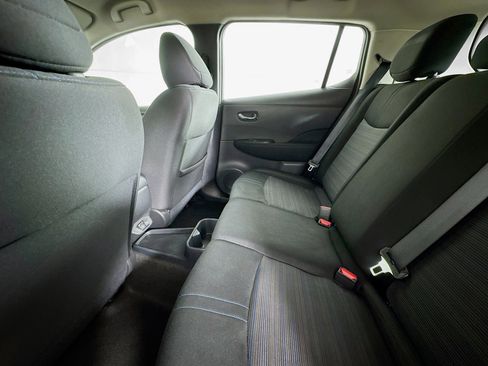 Used 2023 Nissan Leaf S image 24