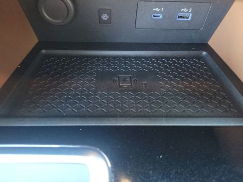 Used 2025 Nissan Pathfinder Platinum w/ Cargo Package image 24