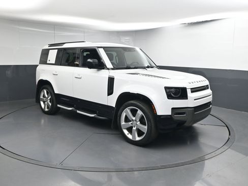 Used 2023 Land Rover Defender 110 X-Dynamic SE image 27