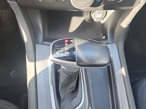 Used 2017 Dodge Charger SXT image 19