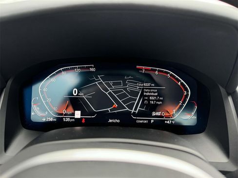 Used 2024 BMW 840i xDrive Coupe w/ Driving Assistance Package image 17