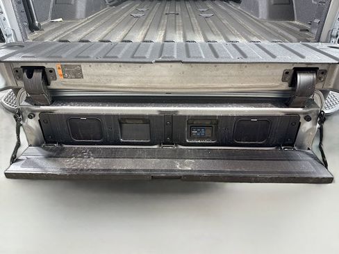 Used 2024 GMC Sierra 2500 AT4X AWD/4WD image 34