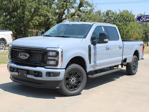 New 2026 Ford F250 Lariat w/ Black Appearance Package AWD/4WD image 1