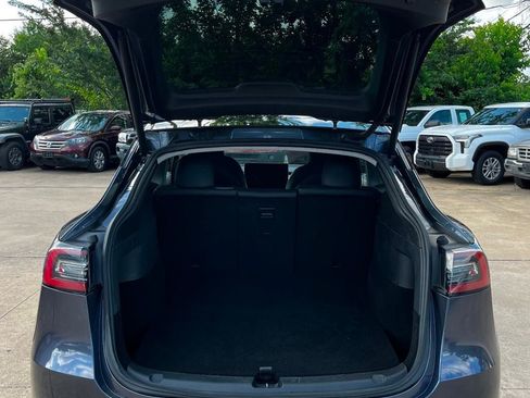 Used 2020 Tesla Model Y Long Range AWD/4WD image 26