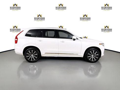 Used 2025 Volvo XC90 B5 Core w/ Climate Package AWD/4WD image 8