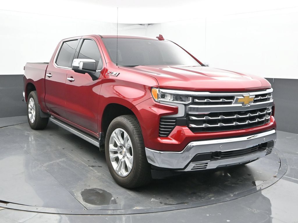 Used 2023 Chevrolet Silverado 1500 LTZ w/ Technology Package AWD/4WD image 6