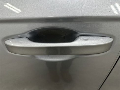 Used 2023 Honda Accord EX image 13