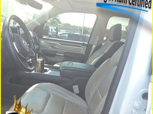 Used 2022 RAM 1500 Limited AWD/4WD image 1