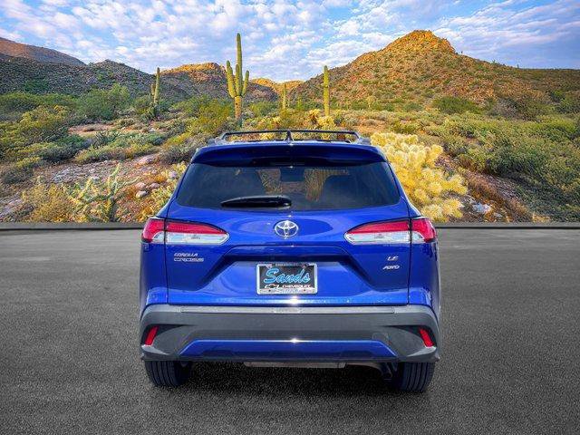 Used 2025 Toyota Corolla Cross LE w/ Moonroof Package AWD/4WD image 6