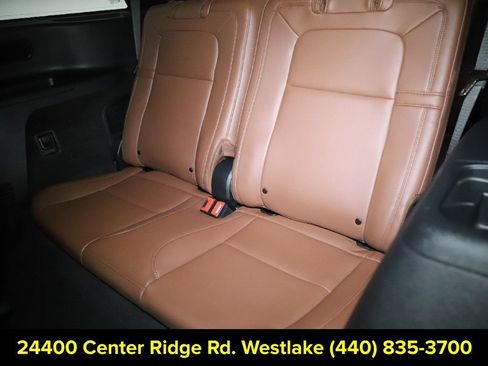 Certified 2023 Lincoln Aviator Reserve AWD/4WD image 14